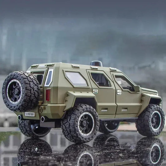 G Patton Diecast SUV Model – 1:24 Scale | Military Green | Light & Sound